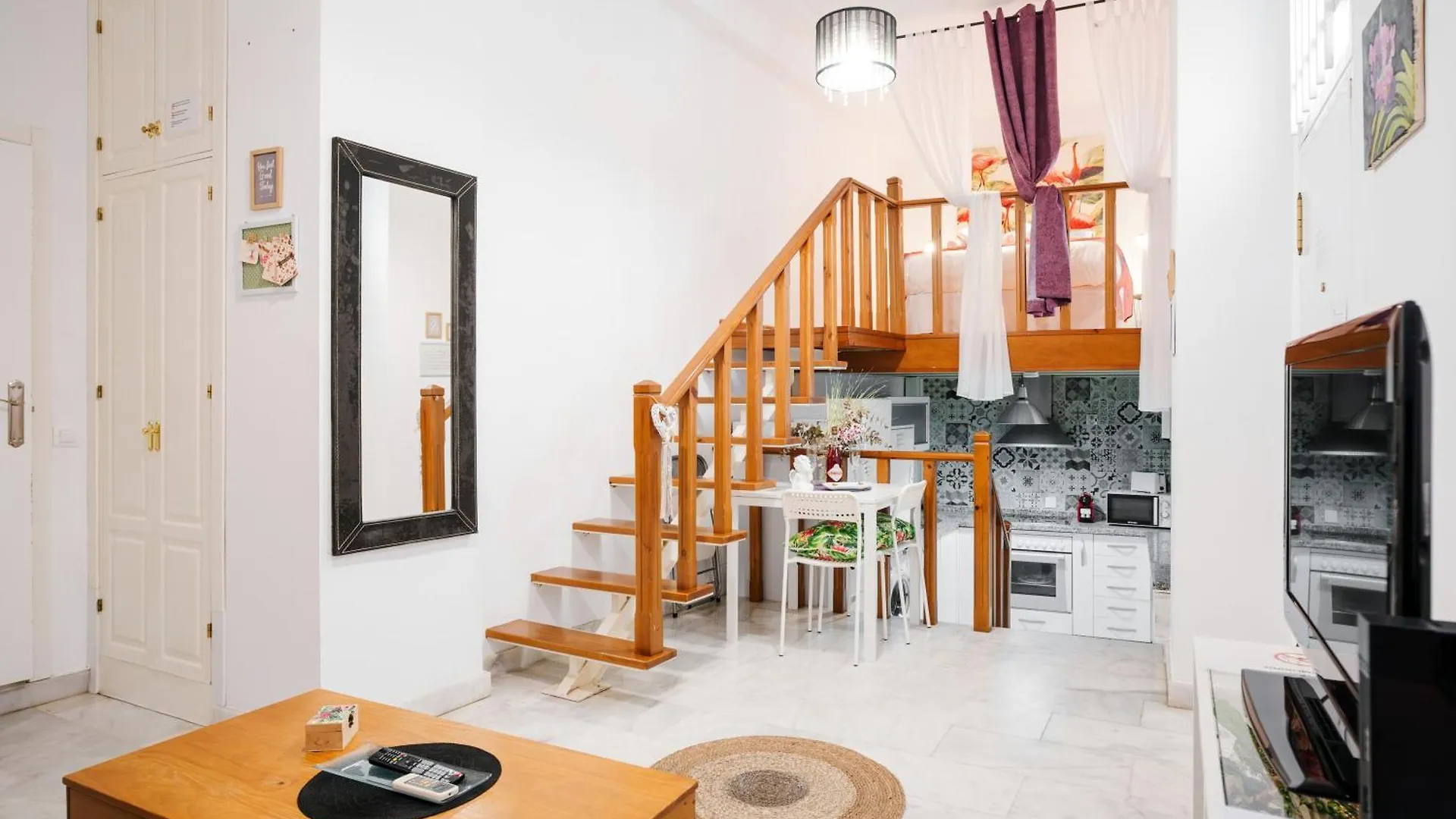 Sevilla Center Duplex Apartment Siviglia